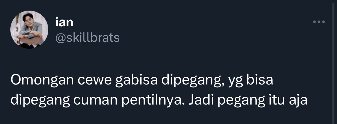 menghanyurkan's tweet photo. ya gimana mau hormat sama laki-laki kalau laki-lakinya gak pantas dihormatin? Lu sendiri contohnya https://t.co/Uj4GXk9zMT