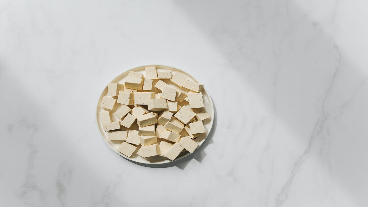 sage_s65739624's tweet photo. A full-spectrum vegan protein manufactured from soybeans is tofu. It is a perfect addition to a variety of cuisines because it may additionally take on the flavor of various ingredients. But can dogs eat tofu? #Dogs #Pets #Can_Dogs_Eat_Tofu #Dogs_Care
https://t.co/Gi6IF89qHc https://t.co/I0xDzTJnTt