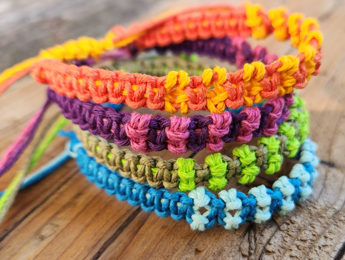 amberwartick's tweet photo. You can find #Handmade #Hemp #Jewelry in my #Etsy and #Tedooo #Shop! ๐๐๐ขโจ๏ธ https://t.co/YyPvi67SCQ โจ๏ธ
#EarlyBiz #Giftideas #ShopSmall #Fashion #MondayMotivation #Tips #SendTips #HandmadeJewelry #Art #Love #F4F #Follow #CraftBizParty #Christmasgift #HandmadeGifts https://t.co/I2EQ0LTTHZ