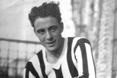 ilpalloneraccon's tweet photo. Il pallone racconta: Federico MUNERATI https://t.co/vWPzLZeaCS
@Juve1897no @juventusfc @JUVEN_TV @TopPlanet63 @nebbiabassa @La_Bianconera @storia_juventus @LeonettiFrank @fritzmazz @Nino_TheBest #munerati https://t.co/eZXrwinoDi