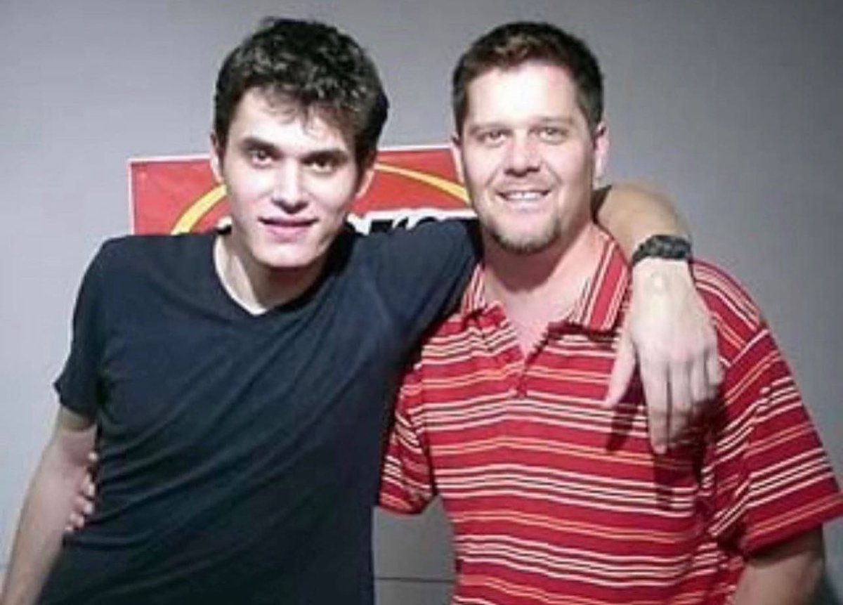 jeffknet's tweet photo. Born on this day in 1977, @JohnMayer turns 46. Back in 2001, during the ‘Room For Squares’ days, he stopped by #mergeradio Dallas for a chat and performance of “No Such Thing.” Good dude. https://t.co/r8yggGajWN
