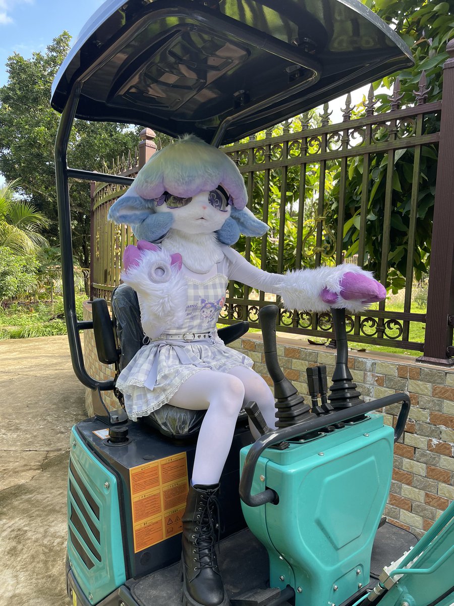 我去 是初音未来的挖掘机