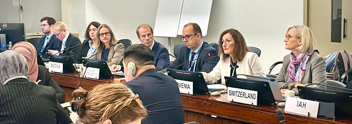 UNECE_Water's tweet photo. 📢Happening now: Global Workshop on Conjunctive Management of Surface Water & Groundwater 🌍
How can conjunctive management of surface water & groundwater be implemented in transboundary settings? How can it foster transboundary water cooperation?
More: https://t.co/yCe5TxjLDi https://t.co/HOtYRiYJVr