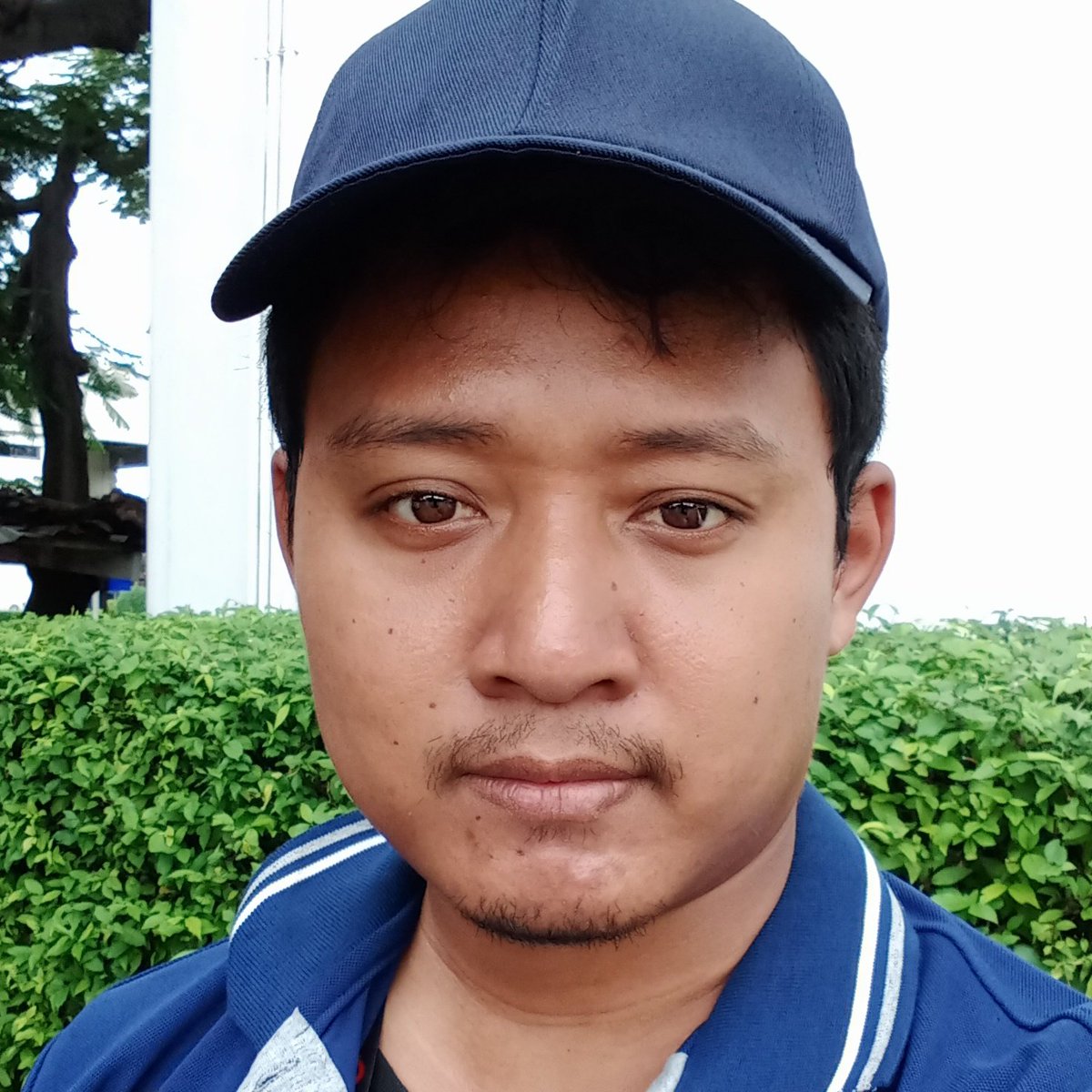 SitthiphonKong2's tweet photo. #NewProfilePic https://t.co/ya9OSH3kDV