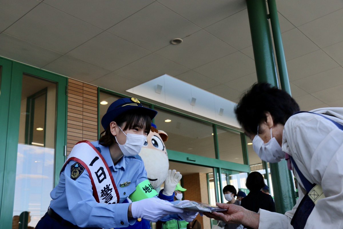 白岩蘭奈選手 群馬県前橋東警察署特殊詐欺パトロールポスター 白岩蘭奈