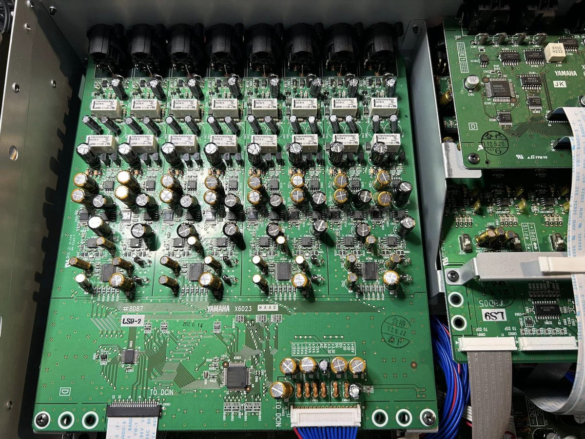 HSC_1964's tweet image. #QL5 のGAINのエンコーダ接触不良と、#LS9 のSENDのエンコーダノブ折れがあり、それぞれ修理しました✨
⁡
デジタルとなると、修理出来る場所がないと思われがちですが、アナログ的な部分も多数あります🧑‍🔧

#システムエンジニア　#機材管理