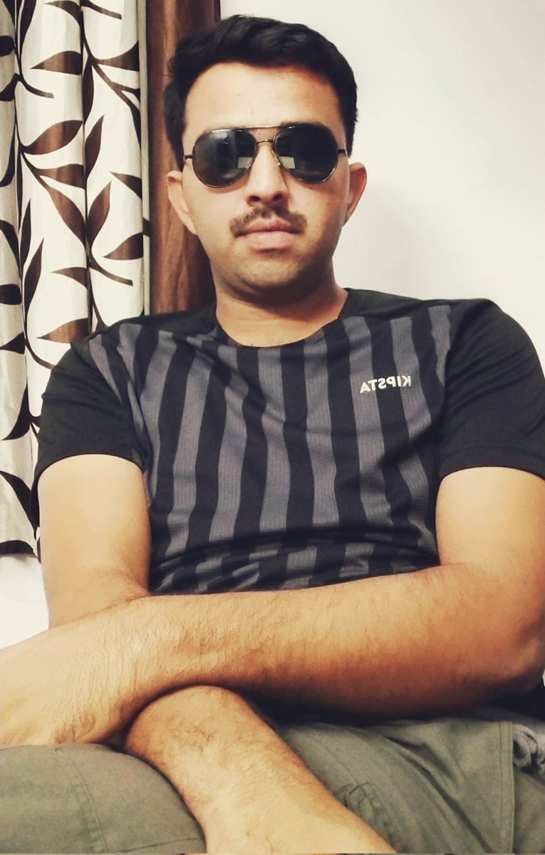 SetharamDhaka's tweet photo. ऐलन मस्क अपने नए-नए प्रयोगों के लिए जाने जाते हैं. ट्वीट की दुनिया के बेताज बादशाह ने एक बार फिर ट्विटर पर नया प्रयोग किया है. अब लाइक की बटन से आग निकलती है. नहीं भरोसा तो टच करके के देख लीजिए । 
#Bharat
#BrandedFeatures   
#UpdateNews #SuperSun #pic https://t.co/oMtlJYEN6O