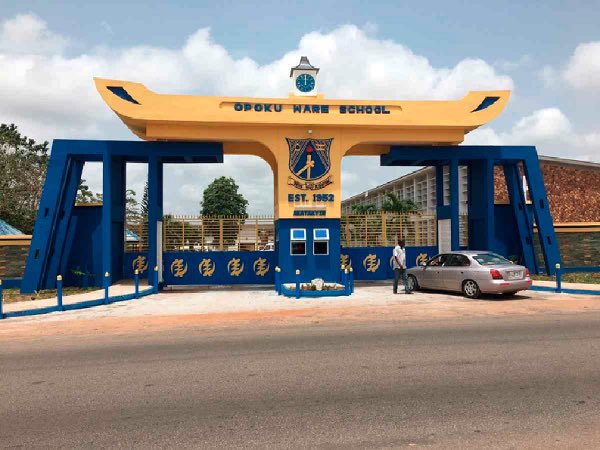 theheat07's tweet photo. We go to war today!

All Hail Opoku Ware School!

#NSMQ2023 #AkataSlopsa #Akatakyie https://t.co/Wk1lTBdwfa