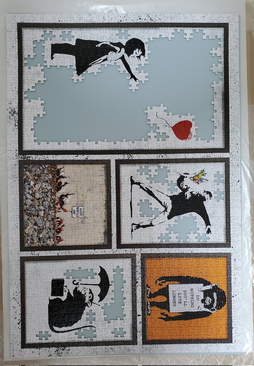 sugi_puzzle's tweet photo. 【バンクシー】お洒落だと思い購入を即決したパズルです。
こういう作品は白黒ピースが多くて苦戦しましたが、楽しかったです。
#ジグゾーパズル
#バンクシー https://t.co/trrxKq0uy4