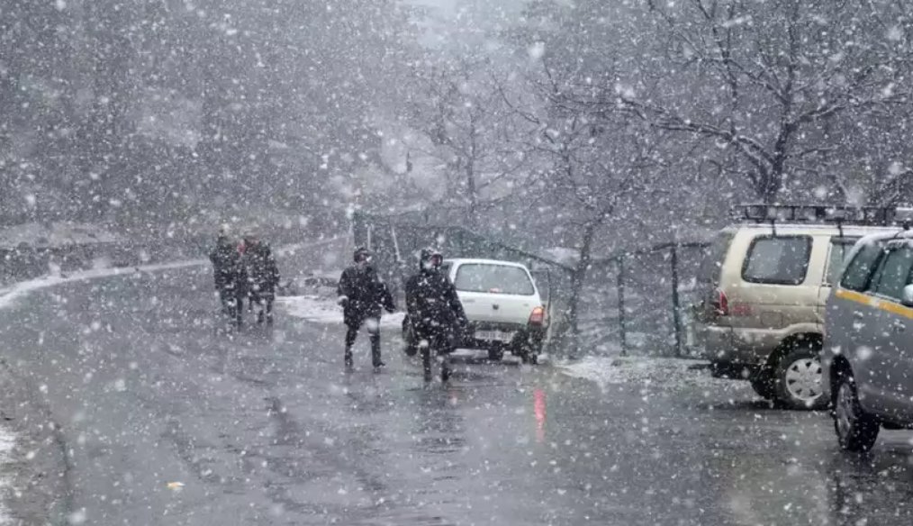 J&K to experience light to moderate rains, snow at scattered places today 

READ MORE AT 
jkacnews.com/jk-to-experien…

#JK #lightrains #snow