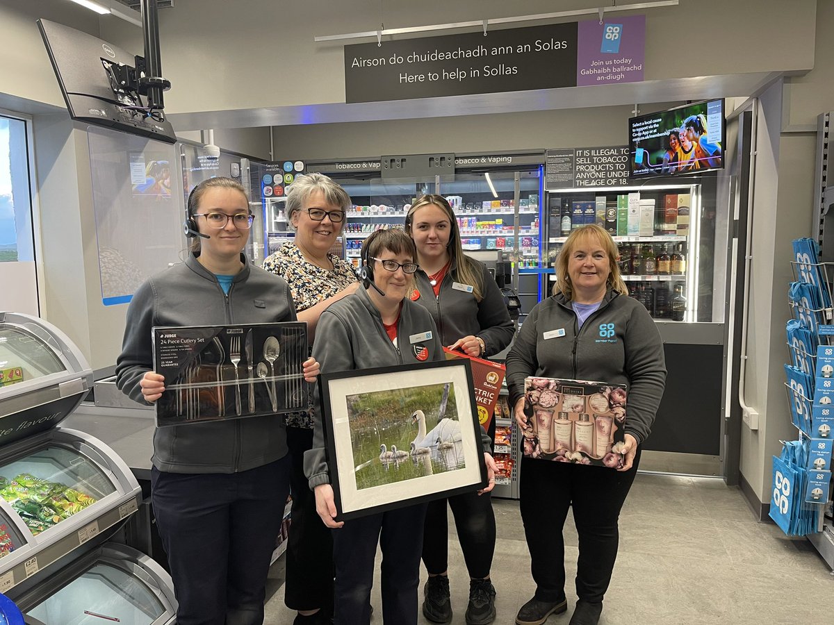 It’s was all go for the team at #sollascoop last week. 
New look shop opening , a visit from @TimmyMallett & to finish £1000 raised for Trianaid the local nursing home.  #ItsWhatWeDo #memberpioneer  #northuist