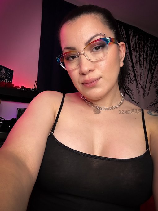 On for a short while tonight. https://t.co/hQl6tiARVM