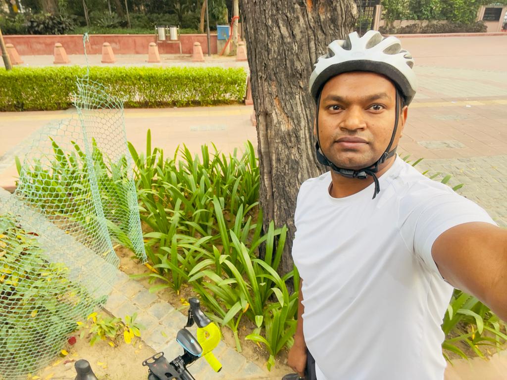 devIRPS's tweet image. Keeping Moving in life 
Whether Sunday or Monday 

Today’s 27 Km ride 🚴🚴 

#DevIRPS #newdelhi #irps #upsc #railways