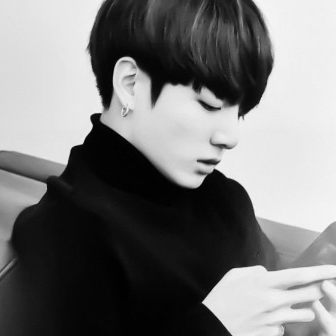 nyunmin3's tweet photo. #국슙연성 #슙른연성 #슙른 #국슙

야 ㅆㅂ민윥기 이 속옷 뭐냐…?
아 씨발롬아 이상한 생각 하지마라…그게 아니라 https://t.co/OeVrLy2YJi