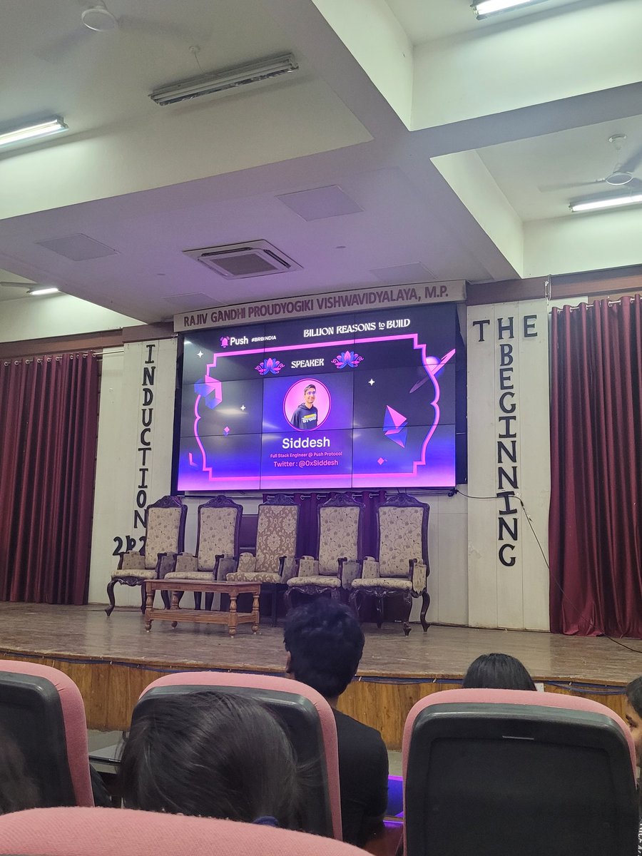 AtharKhan70's tweet photo. Thrilled to be at #PushTour2023! 🌐🌟

Exploring the latest in #Blockchain and #Web3 technology has been mind-blowing. 💡💻

From NFTs to decentralized finance, the future is here! 🚀💰

Learning, connecting, and diving into the decentralized world with inspiring experts . https://t.co/z7pYzsw7Kr