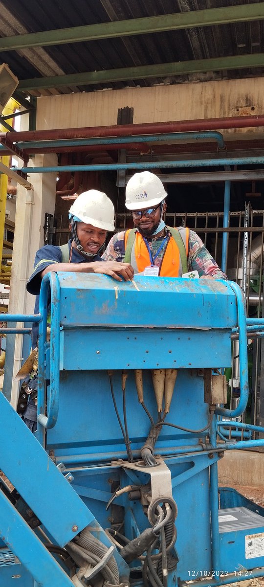 JerryUduorji's tweet image. Being contented is subjective to having a meaningful engagement of endeavour. You can&apos;t be contented with complete and absolute emptiness. Get involved with life!

#WorkAtHeight!