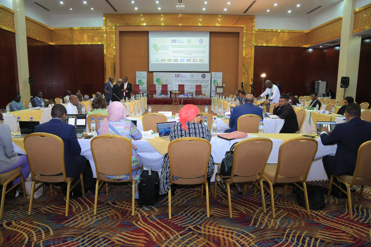 IGADHealthS's tweet photo. #HappeningInAddis
Technical experts from IGAD Member States on Refugee Management are meeting in Addis, Ababa, Ethiopia, to review and validate the ๐๐๐๐ ๐๐จ๐ฅ๐ข๐๐ฒ ๐
๐ซ๐๐ฆ๐๐ฐ๐จ๐ซ๐ค ๐จ๐ง ๐๐๐๐ฎ๐ ๐๐ ๐๐ซ๐จ๐ญ๐๐๐ญ๐ข๐จ๐ง.
#IGADRefugeePolicy 1/2 https://t.co/m3TDjXWIdf
