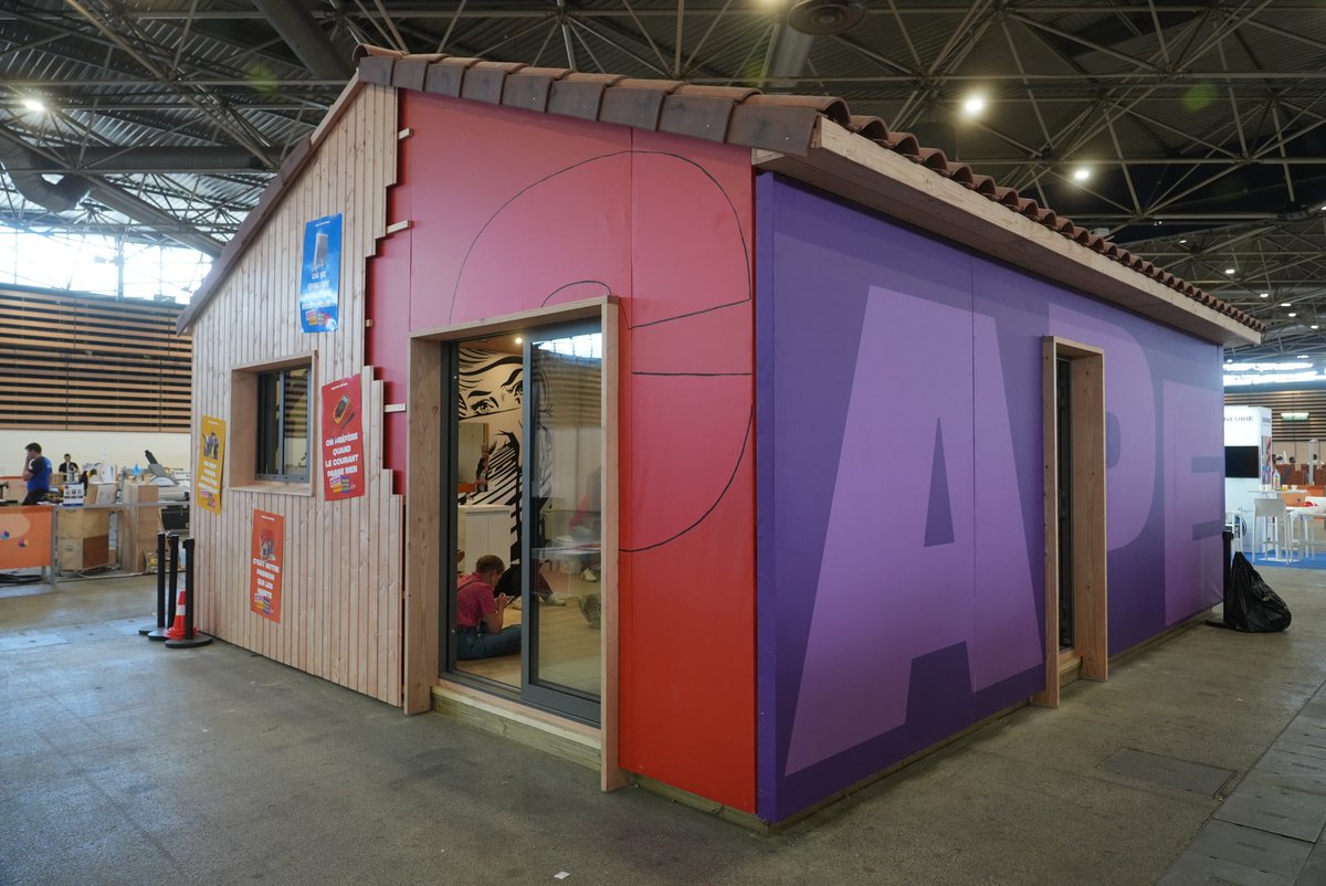 La Capeb a offert la maison durable construite lors des Worldskills 2023 à l’association Habitat et Humanisme. "Cela apportera un toit supplémentaire à une famille vivant dans des conditions précaires" Pierre-Luc Barbe, directeur général <a href="/HabitatetHumani/">Habitat et Humanisme</a>   urlz.fr/o2Np