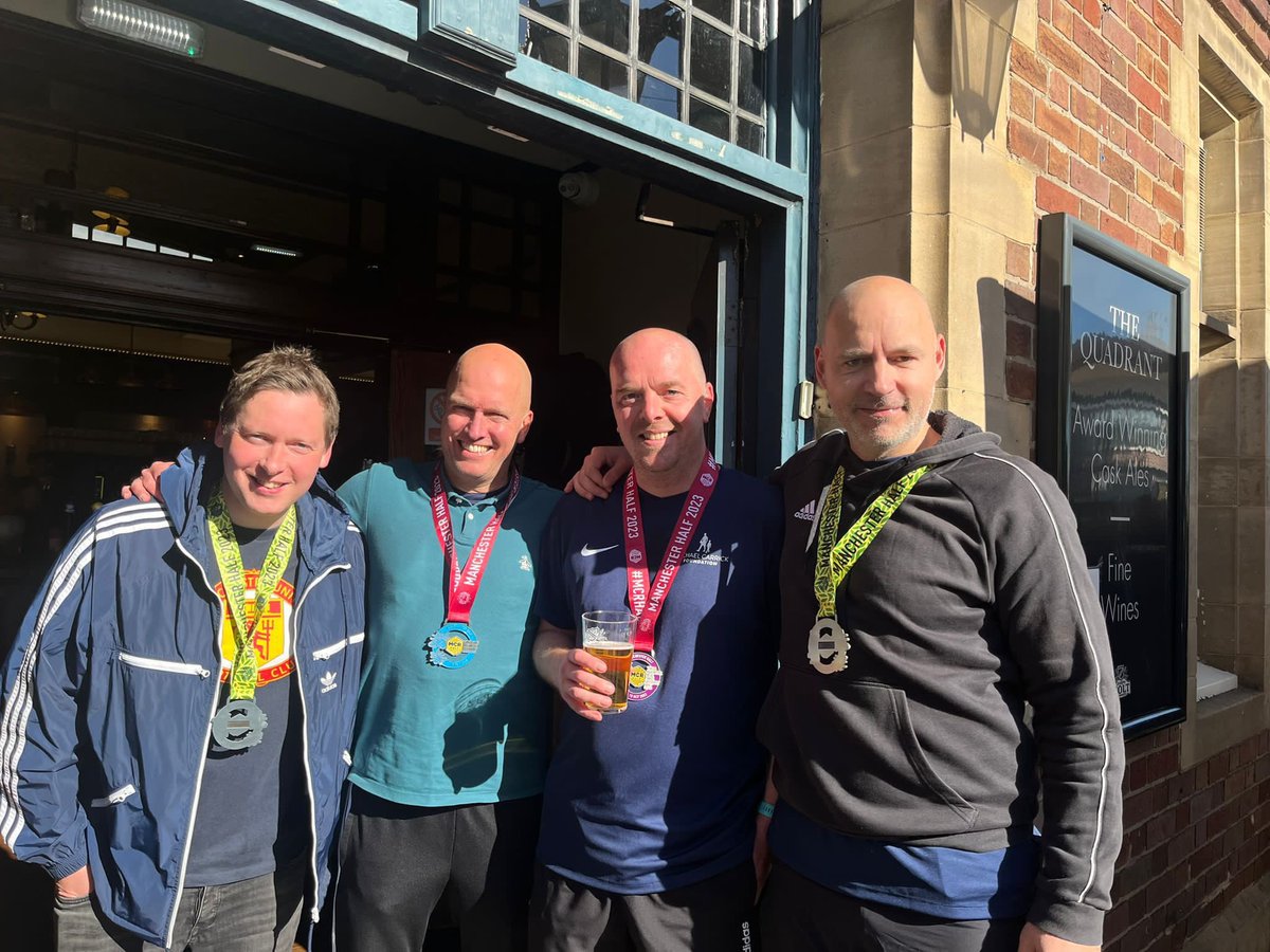At the weekend Grav, Pykey, Longy, Lacken & Oggy all took on the Manchester Half Marathon in aid of the Foundation! 🏃🏼‍♂️🏃 Huge effort from the team! We cannot thank them enough for their incredible support ⭐️
