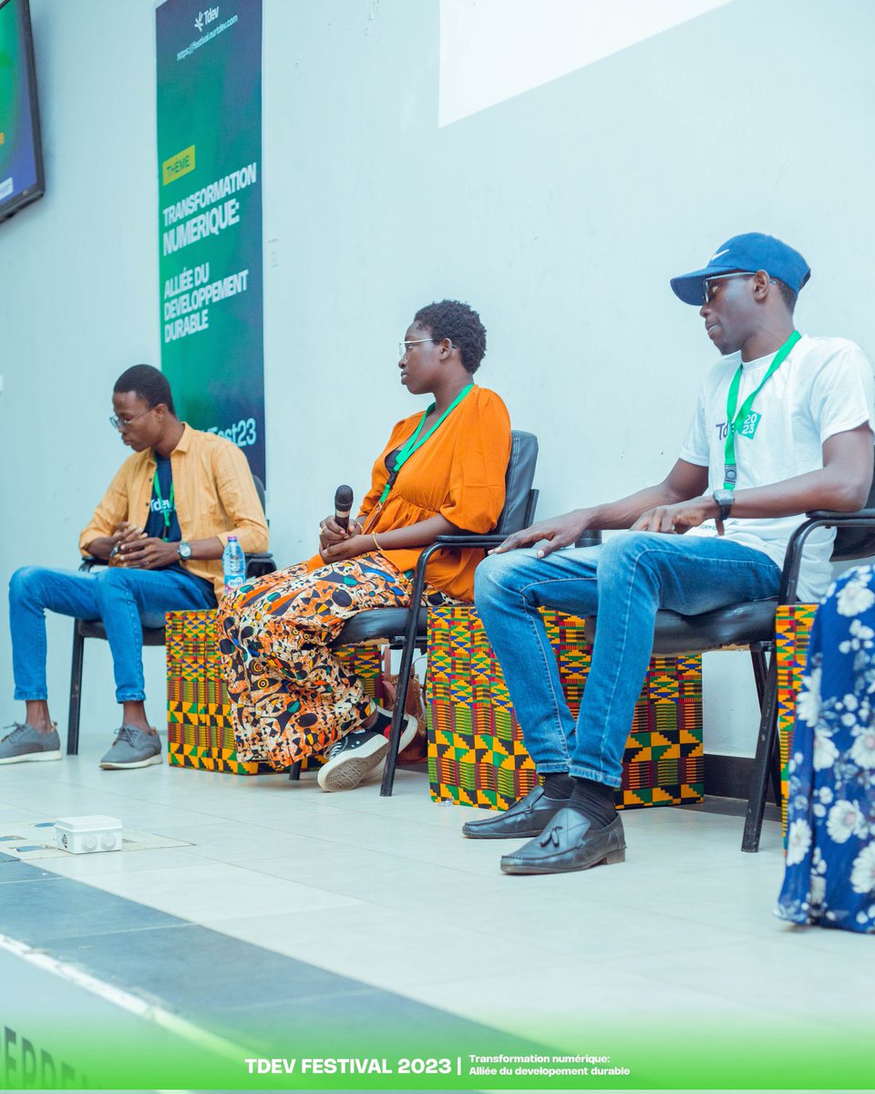 tdevorg's tweet photo. #Throwback sur le #TDEVFestival2023 !
Il fallait faire la promotion de TDEV 🤭. D'où le Open Talk où nous avons répondu aux questions des participants par rapport aux différents programmes de TDEV et des activités à venir.
#TDEVFest23 #Tdev #Tech #TechEvent https://t.co/Kimi15VtVG