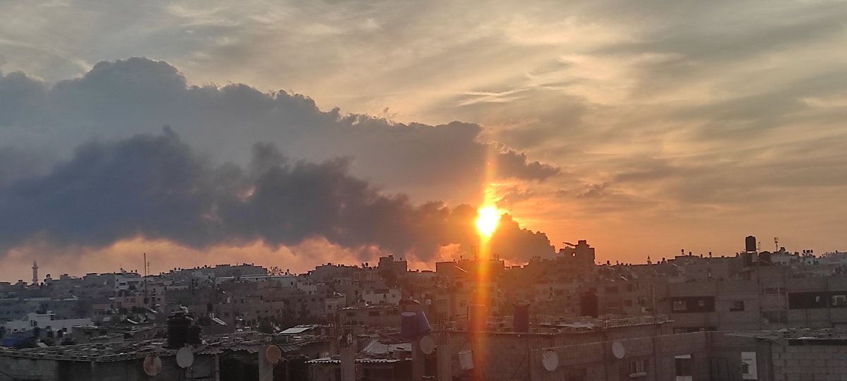 coachesup's tweet photo. #GazaCity #UnderTheGreenLight #Hamas #Saquon #Egypt #Camavinga #בעת_מלחמה #Lebanon #China #ארנון_איתיאל #Palestinian #Hezbollah #TheWestIsNext #GazaUnderAttack https://t.co/bxdnzgsO5P
