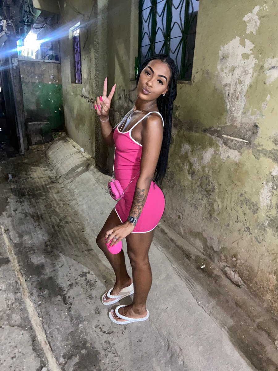 Aninhaa 💫 tweet media