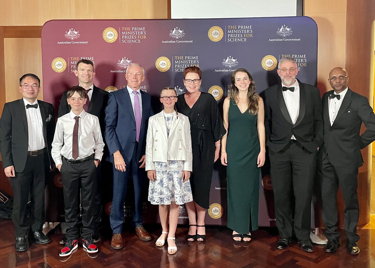 Great catching up with fellow @eurekaprizes winners at the #PMPrizes @ScienceGovAu