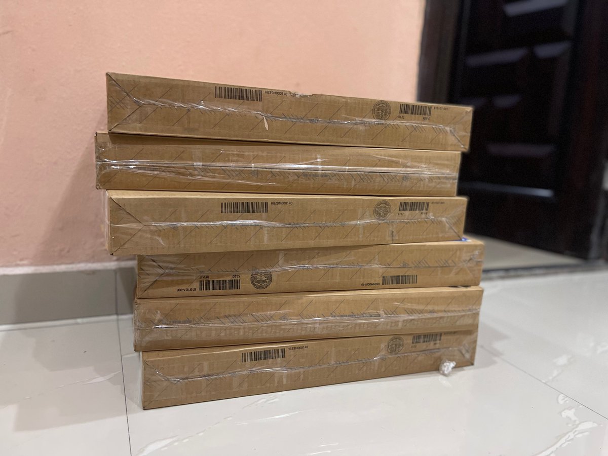 AlexChibueyim's tweet photo. DON'T MISS THIS OPPORTUNITY!

You can win a Brand New Laptop this November through the @hertechtrail Laptop support program.

Follow these steps to apply now:
🧵 https://t.co/TzFNTvuDpy