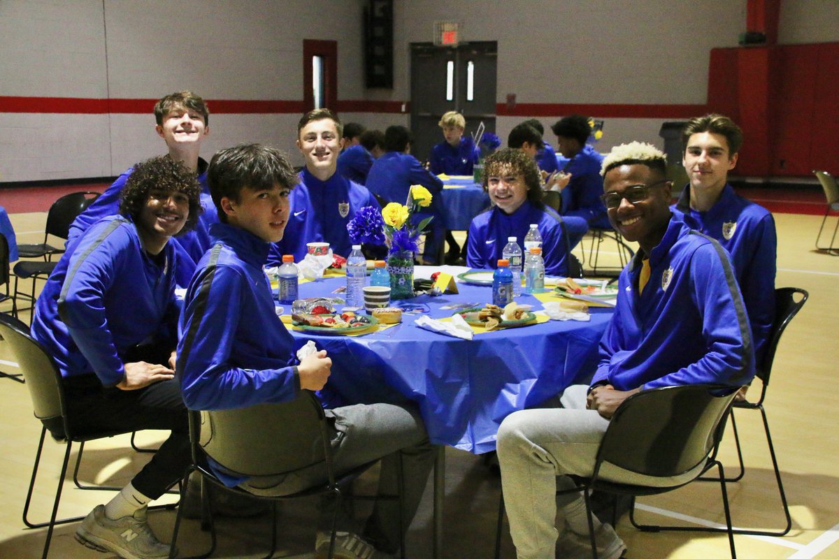 We celebrated our seniors this past Saturday during our annual senior breakfast. Thank you again for all that you have done for this program! We can’t wait to see what you all accomplish in the future 🦁⚽️💙💛🖤 #GLBS