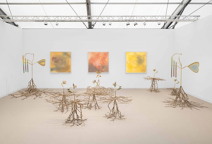 #margueritehumeau brings her #kinetic, divinatory 'orisons' #sculptures to @friezeofficial london 2023 🎨 

click below for more!