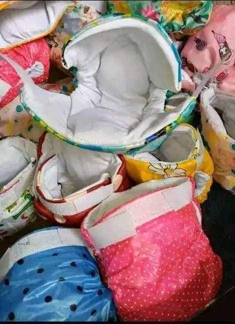 DoubleVee3's tweet photo. @instablog9ja We no say country hard for every body now. Na why we get reusable diapers for ur babies to say ur money. It's affordable, durable Nd comfortable for babies I can guarantee u no rashes https://t.co/t0hhLnGN1V