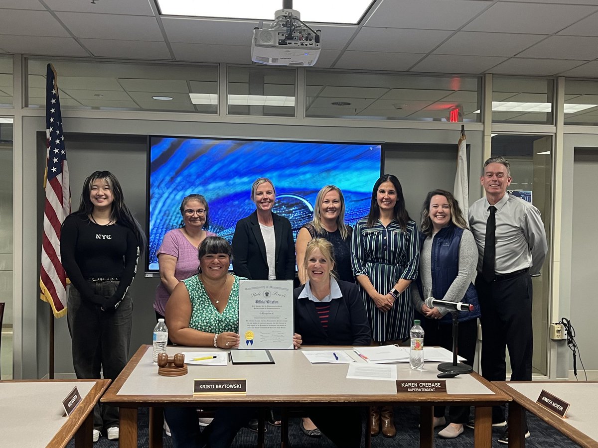 Thank you ⁦<a href="/RyanFattman/">Ryan Fattman</a>⁩ for the recognition of our Blue Ribbon Award! ⁦<a href="/DerekAtherton1/">Derek Atherton</a>⁩ ⁦<a href="/HopedaleAP/">Timothy Johnson</a>⁩ ⁦<a href="/HopedaleSports/">Hopedale Athletics</a>⁩ ⁦<a href="/HopedaleSC/">Hopedale School Committee</a>⁩ ⁦<a href="/hopedalejshs/">Hopedale Jr-Sr HS</a>⁩ ⁦<a href="/RRICKMemorial/">BMiller</a>⁩ ⁦<a href="/kpoissonbbc/">Kristen Poisson</a>⁩