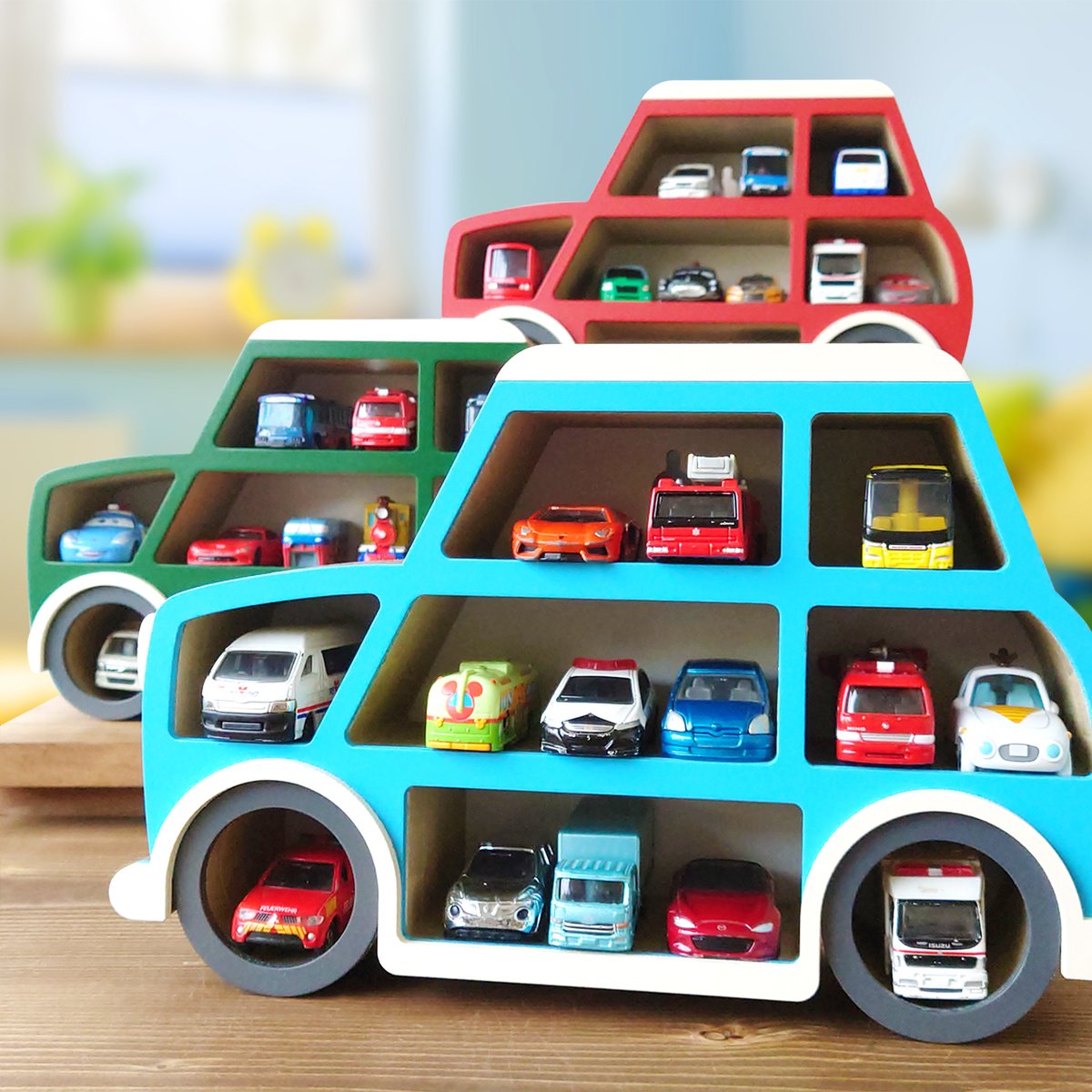 nine_d2015's tweet image. \ 🎁今月のプレ企画🎉 /
  
毎月やりそうな企画名ですが迷い中ですw

今回はクリスマスプレゼントにちょうど良いウッドガレージ２種類です
🚗ウッドガレージ・ビートルとミニ🚙
それぞれ１名当選となります

  応募方法はフォロー＆RTのみ🐘💨…