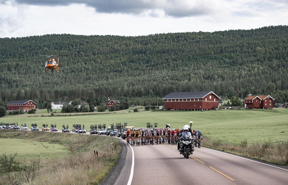 Fantastic TV figures📺🌟🤩 Read more👇 battleofthenorth.eu/record-high-in… #tourofscandinavia23 #uciwwt #womencycling #broadcasting 📸@sykkelfotograf1