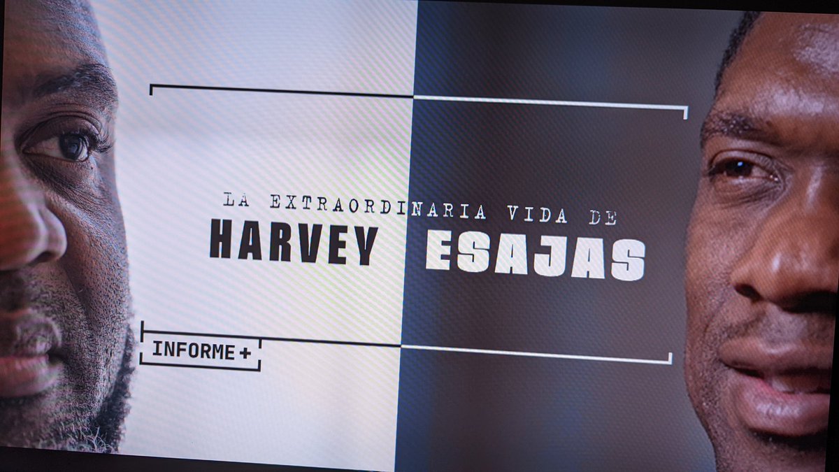 carlosmoran85's tweet photo. Hoy Harvey Esajas se convierte en un @InformePlus. Su conmovedora historia no es la de un juguete roto, es la de un futbolista que supo reconducir su carrera, asumir un nuevo rol, dejar el fútbol y volver a jugar debido a una gran amistad. A las 21:00 en Movistar+ (dial 7) https://t.co/jo6NWSlV0x