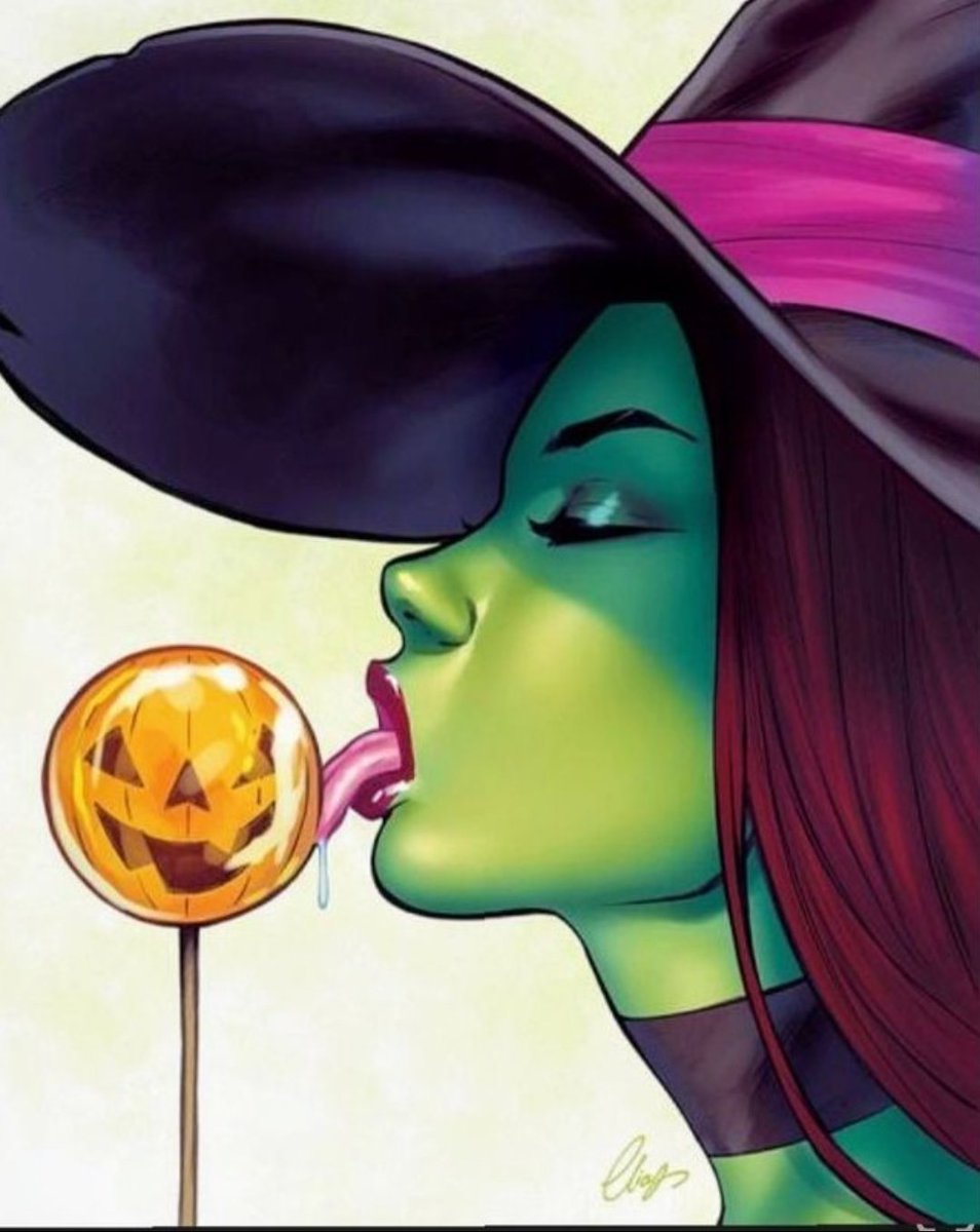 15 more days until Halloween 🖤🎃