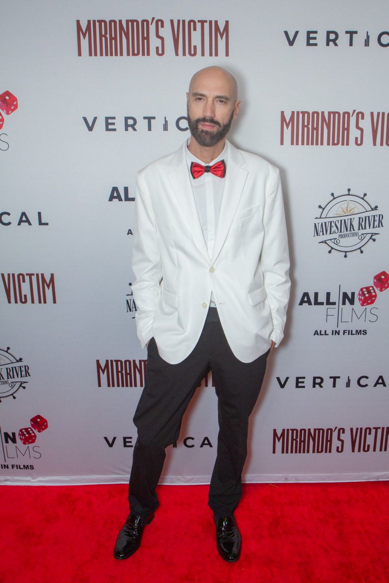 An unforgettable night of glamour and excellence at the Los Angeles premiere of the film 'Miranda's Victim'. 

Elegant styles and silk bow ties graced the event and the evening was all about art and the magic of fashion. 👔 ✨ 

#MirandasVictimMovie #LosAngeles #RayMorrison