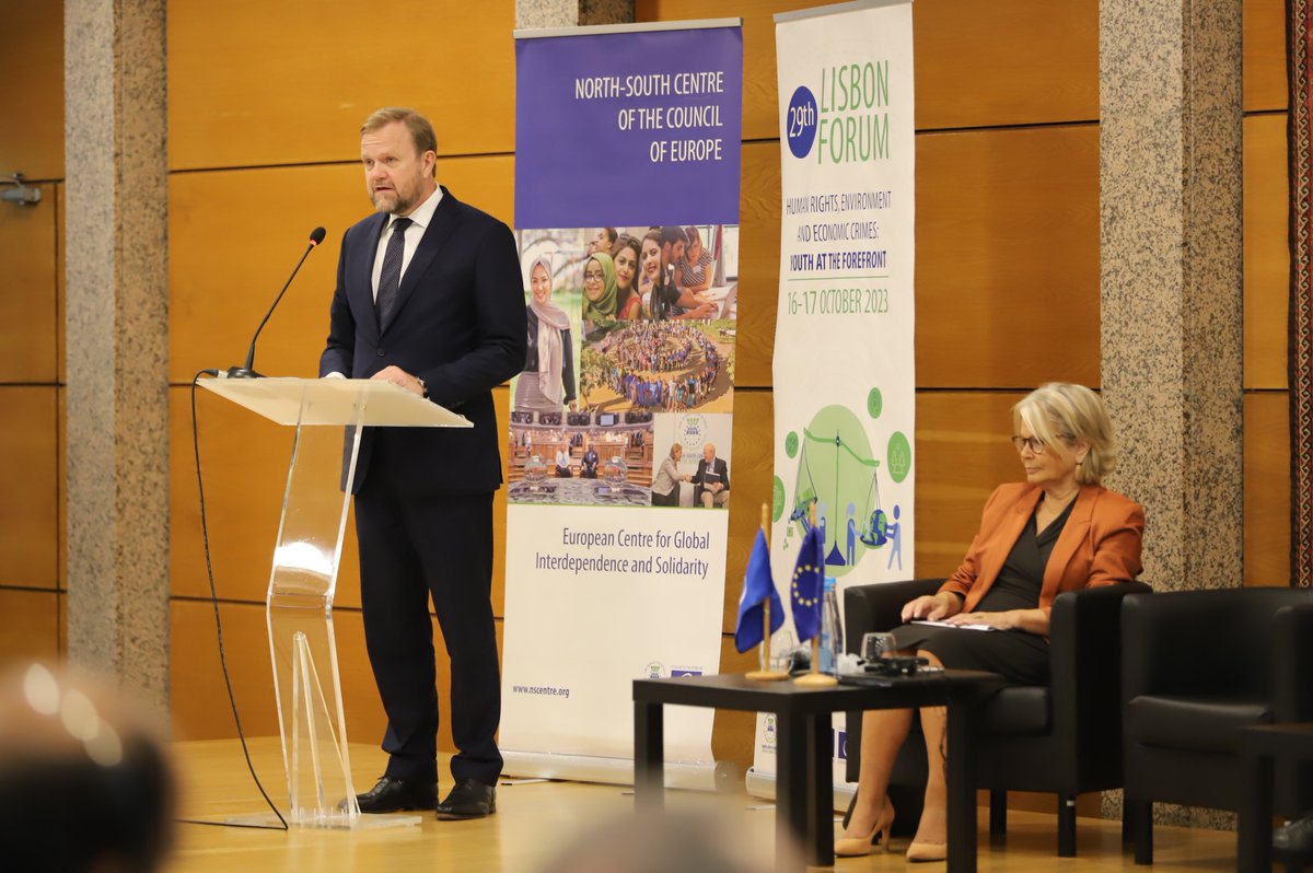 DSGBjornBerge's tweet photo. "The protection of our environment and ending environmental crime are some of the defining challenges of our time - and the youth should be at the forefront to meet these challenges."

@PortugalCoE @NSCentre @FAndreSENEC @editeestrela https://t.co/s4xJYY1Bpm
