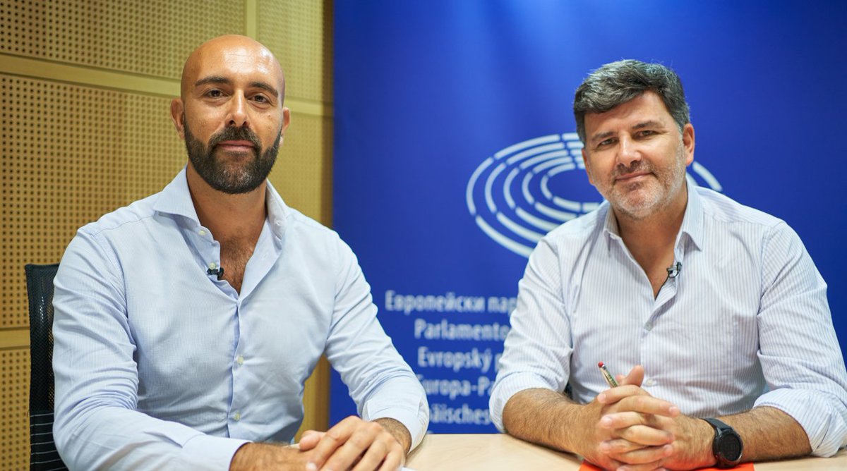 smartEnEU's tweet image. 🔍Get the inside scoop: MEP @nicogoncas &amp;amp; our ED @MikVilla86 explore the challenges &amp;amp; key provisions towards a final #EMD reform deal!

Key topics focus on consumer empowerment &amp;amp; unlocking flexibility in an evolving #ElectricitySystem.

Tune in for more 🎦t.ly/2v2FR