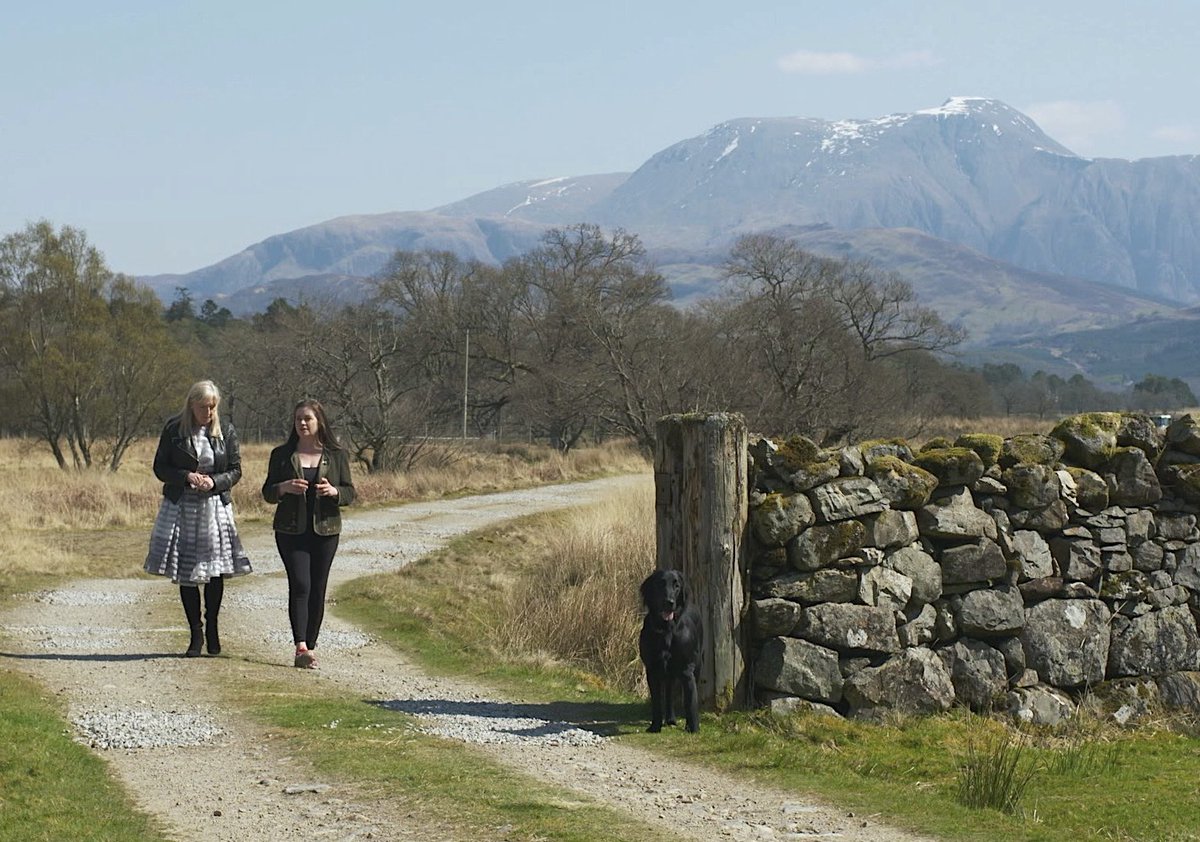 Dè dìreach a tha e a’ ciallachadh a bhith a’ dol trò làn-sgur fuil-mìosa san là an-diugh? 

What does it mean to go through Menopause today? 

Trusadh a-nochd aig 2200 air @bbcalba 
Tonight at 2200 on BBC ALBA

#menopauseawarenessmonth #menopause #womenshealth #trusadh #bbcalba