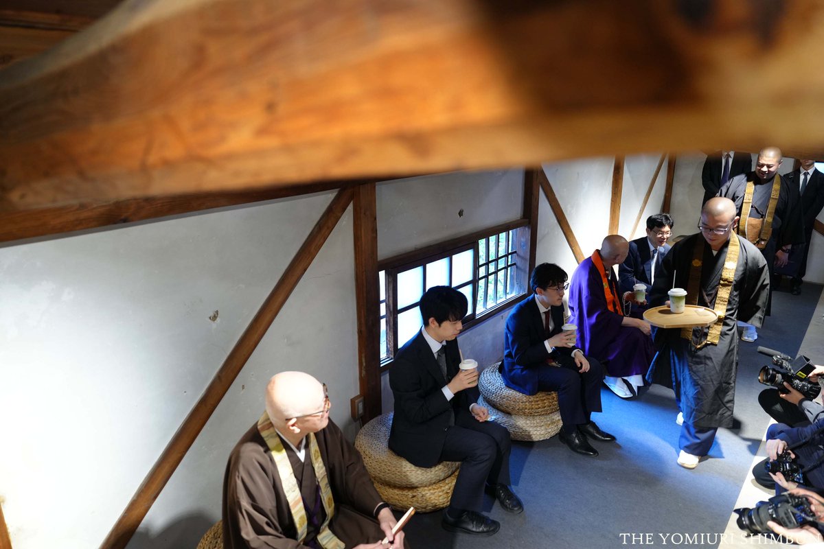 【竜王戦第2局】昨日の対局室検分・前夜祭の様子 もちの将棋情報ピックアップ