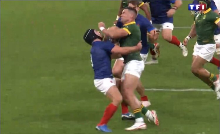 amo2fois's tweet photo. @FranceRugby Merci les bleus !!! @France2023  quand est-ce qu’on aura droit à un arbitrage neutre ? https://t.co/KvY6D1dEhd