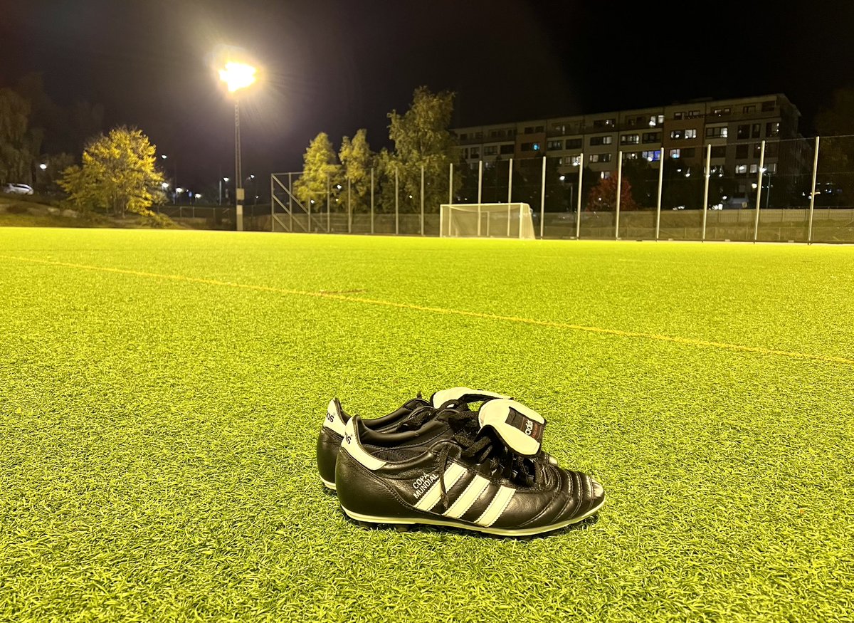 Patrik Lundberg tweet media