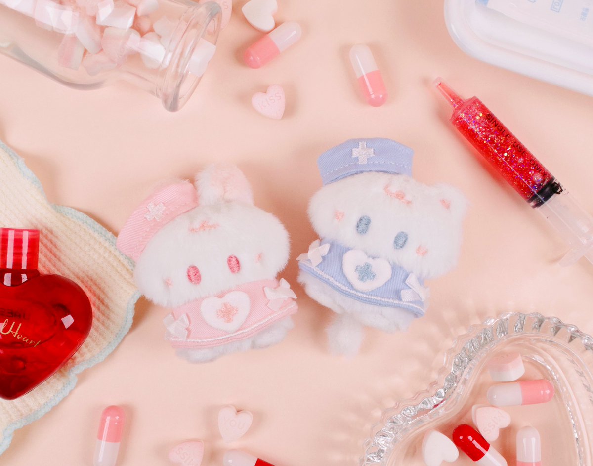 ☁️ ⋆⁺₊⋆ 𝐍𝐞𝐫𝐬𝐞 𝐝𝐫𝐞𝐬𝐬 ⋆⁺₊⋆ ☁️ 
- 피넛라즈와 피넛나나