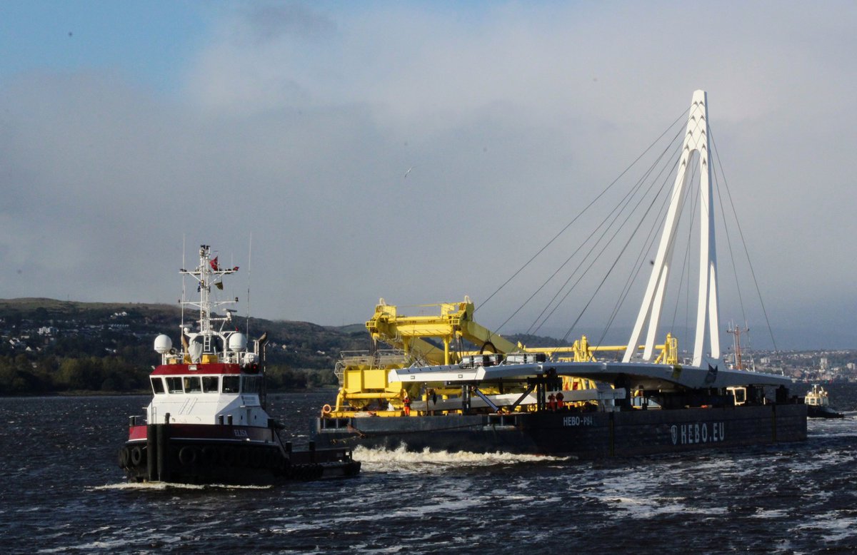 LearnerWcs's tweet photo. A busy weekend on The River Clyde and the Firth so lots of photo opportunities. #GovanPartickBridge making its way up the river #TridentSub off Kilcreggan. #Australis moored at Finnart on Loch Long and #AshleighJane fishing off Cloch Point https://t.co/vztPS9GZ6m