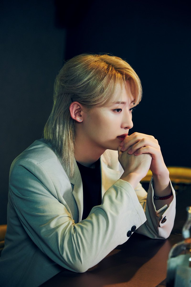 2motionstudio's tweet photo. <범프 업 비즈니스>

풋풋한 첫사랑 제이🥹
로맨틱 핫가이 현빈😎

🎉10월 20일 첫 공개❗
🎉매주 금, 토 18시마다 OPEN❗❗

#BUMPUPBUSINESS #OnlyOneOf #범프업비즈니스 #온리원오브 #LIONHEART #라이온하트 #Evergreen https://t.co/UAhzaXHKau