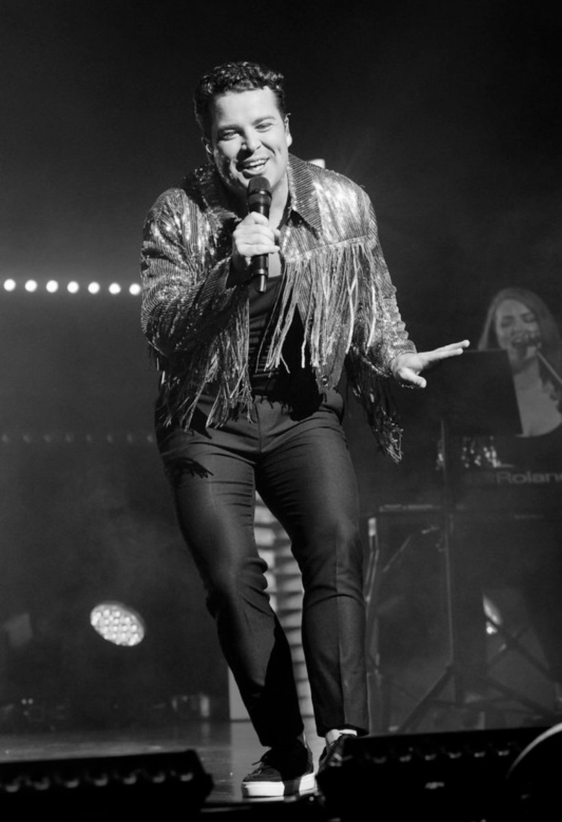 Joe McElderry tweet media