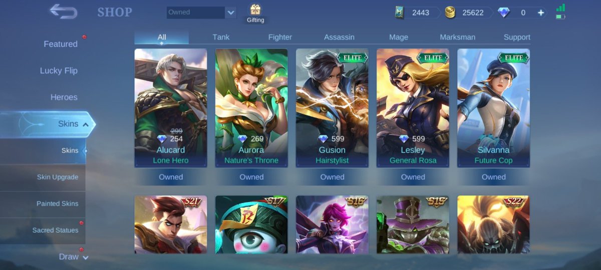 luoxyi's tweet photo. hero dan skin receh https://t.co/QmqH9avdkt