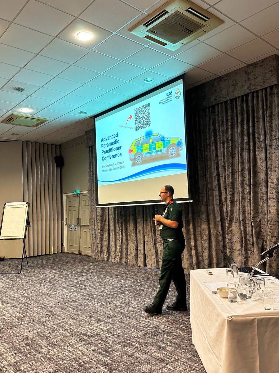 One of our Practice Development Leads, Sean, kicking off with housekeeping and the agenda for the day 👌🏻 #SECAmbAPPcon23
