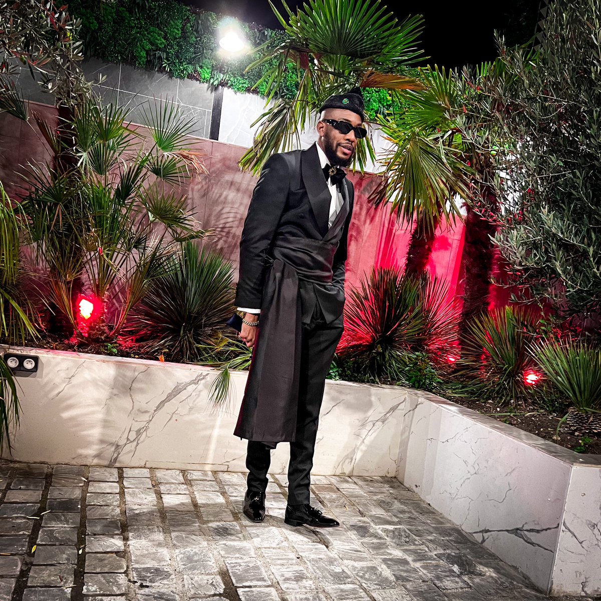 NolanNLND's tweet photo. « Mobutu fils » en pleine conversation Sartoriales 
#CFED https://t.co/iMpqi6jiaO